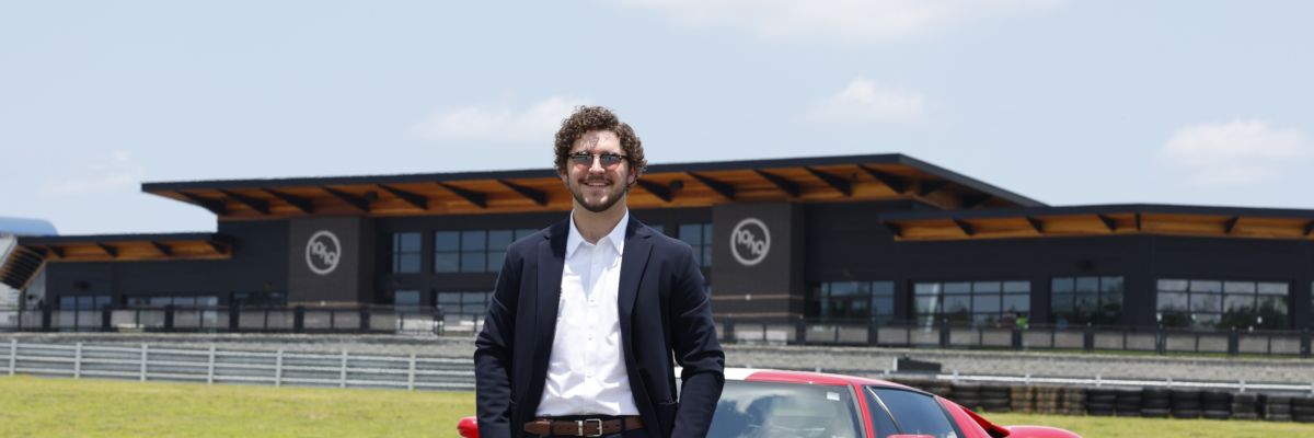 Graham Smith, who previously served as Vice President of OEM Partnerships for Speedway Motorsports, has been named General Manager of the Ten Tenths Motor Club. 